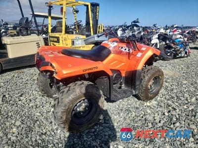 Czwarte zdjęcie samochodu z boku: 2020 CFMOTO CFORCE 400 ATV VIN:LCELDSZ27L6002539 - miniatura