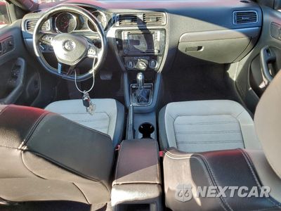 Zdjęcie 8 z 14 samochodu: 2016 VOLKSWAGEN JETTA SPORT VIN:3VWD17AJ9GM216576 - miniatura