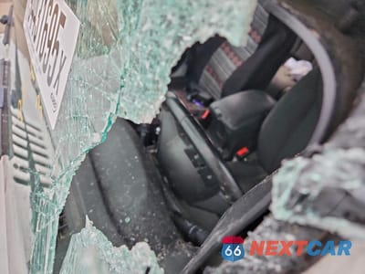 Zdjęcie 9 z 13 samochodu: 2015 JEEP WRANGLER UNLIMITED SPORT VIN:1C4BJWDG6FL749957 - miniatura