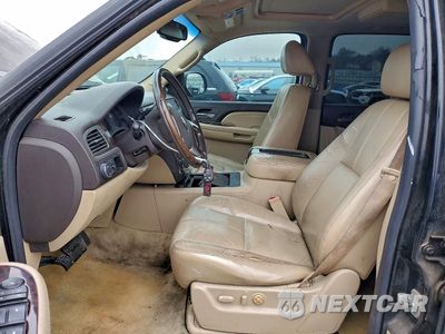 Zdjęcie 7 z 16 samochodu: 2007 GMC YUKON XL DENALI VIN:1GKFK66867J280231 - miniatura