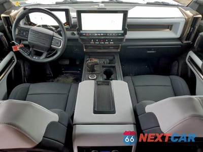Zdjęcie 8 z 15 samochodu: 2025 GMC HUMMER SUV 2X VIN:1GKT0NDE2SU118177 - miniatura