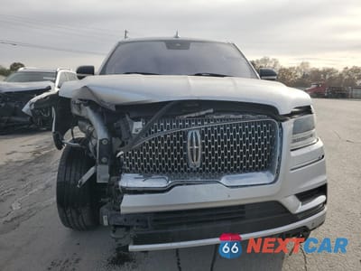 Piąte zdjęcie samochodu w środku: 2019 LINCOLN NAVIGATOR RESERVE VIN:5LMJJ2LTXKEL17379 - miniatura