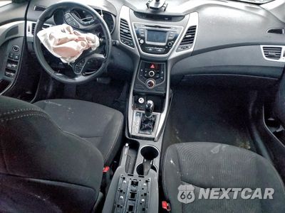 Zdjęcie 8 z 13 samochodu: 2015 HYUNDAI ELANTRA SE VIN:5NPDH4AE5FH628093 - miniatura