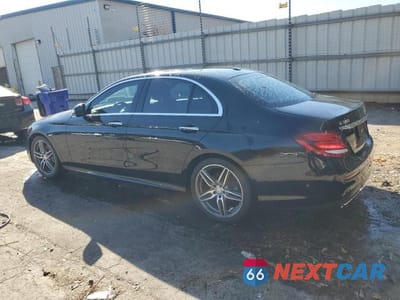 Drugie zdjęcie samochodu z przodu: 2017 MERCEDES-BENZ E 300 VIN:WDDZF4JB4HA210223 - miniatura