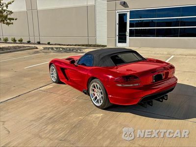Trzecie zdjęcie samochodu z tyłu: 2004 DODGE VIPER SRT-10 VIN:1B3JZ65Z74V100319 - miniatura