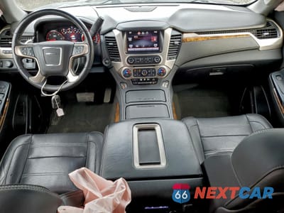 Zdjęcie 8 z 14 samochodu: 2015 GMC YUKON XL DENALI VIN:1GKS2JKJ9FR169604 - miniatura