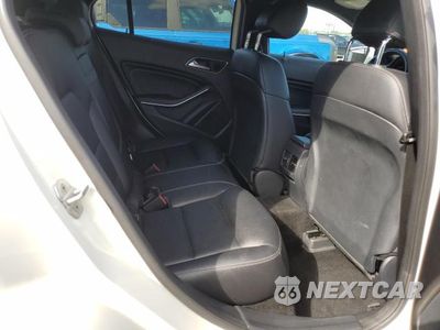 Zdjęcie 10 z 12 samochodu: 2017 MERCEDES-BENZ GLA 250 VIN:WDCTG4EB2HJ346674 - miniatura