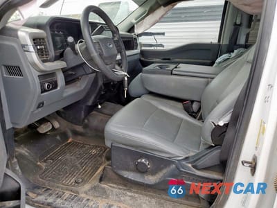 Zdjęcie 7 z 11 samochodu: 2023 FORD F250 SUPER DUTY VIN:1FT7W2BT2PEC12590 - miniatura