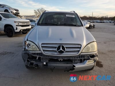 Piąte zdjęcie samochodu w środku: 2005 MERCEDES-BENZ ML 350 VIN:4JGAB57E65A566688 - miniatura