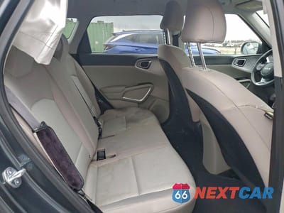 Zdjęcie 10 z 11 samochodu: 2023 KIA SOUL LX VIN:KNDJ23AU9P7200894 - miniatura