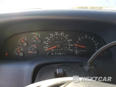 Zdjęcie 8 z 11 samochodu: 1999 FORD F250 SUPER DUTY VIN:1FTNF21L8XEA44771 - miniatura