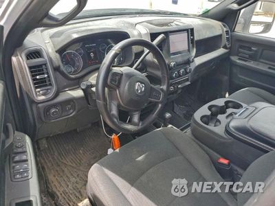 Zdjęcie 8 z 12 samochodu: 2023 RAM 3500 TRADESMAN VIN:3C63RRGL1PG652131 - miniatura