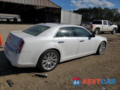 Trzecie zdjęcie samochodu z tyłu: 2011 CHRYSLER 300C VIN:2C3CA6CT3BH549830 - miniatura