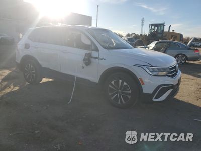 Czwarte zdjęcie samochodu z boku: 2023 VOLKSWAGEN TIGUAN S VIN:3VVRB7AX2PM041695 - miniatura