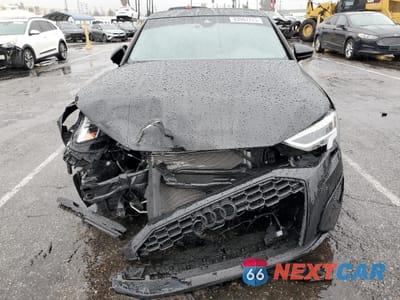 Piąte zdjęcie samochodu w środku: 2023 AUDI A3 PREMIUM VIN:WAUGUDGY4PA093760 - miniatura