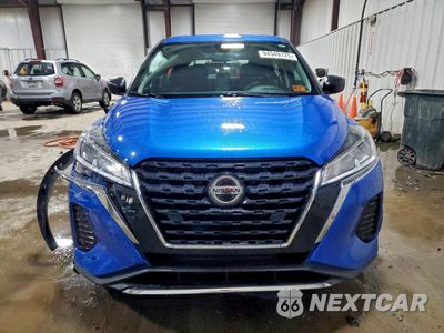 Piąte zdjęcie samochodu w środku: 2021 NISSAN KICKS S VIN:3N1CP5BV2ML545546 - miniatura