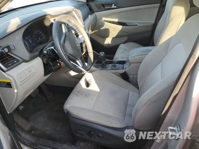 Zdjęcie 7 z 15 samochodu: 2017 HYUNDAI TUCSON LIMITED VIN:KM8J33A47HU455944 - miniatura