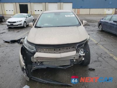 Piąte zdjęcie samochodu w środku: 2018 CHEVROLET TRAX LS VIN:3GNCJKSB7JL168217 - miniatura