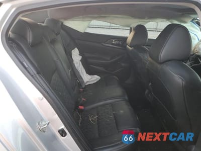 Zdjęcie 10 z 13 samochodu: 2019 NISS MAXIMA S VIN:1N4AA6AV4KC380191 - miniatura