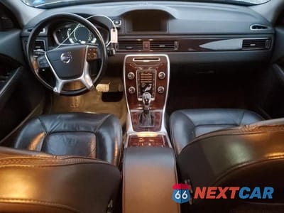 Zdjęcie 8 z 11 samochodu: 2015 VOLVO XC70 T6 PREMIER+ VIN:YV4902NC2F1200321 - miniatura