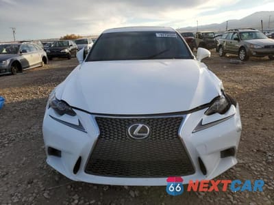 Piąte zdjęcie samochodu w środku: 2016 LEXUS IS 300 VIN:JTHCM1D2XG5009156 - miniatura