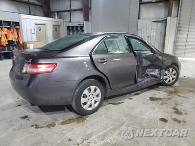 Trzecie zdjęcie samochodu z tyłu: 2010 TOYOTA CAMRY BASE VIN:JTNBF3EK0A3000031 - miniatura