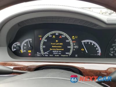 Zdjęcie 9 z 12 samochodu: 2012 MERCEDES-BENZ S 550 VIN:WDDNG7DBXCA460485 - miniatura