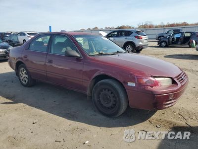 Czwarte zdjęcie samochodu z boku: 1997 TOYOTA CAMRY CE VIN:4T1BF22K5VU006390 - miniatura
