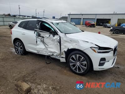 Czwarte zdjęcie samochodu z boku: 2022 VOLVO XC60 B5 MOMENTUM VIN:YV4L12RK4N1080010 - miniatura