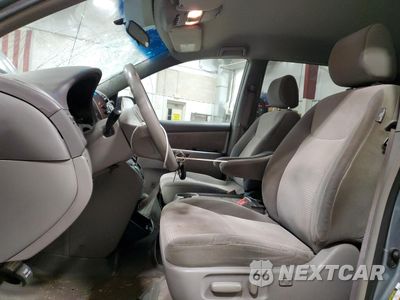 Zdjęcie 7 z 13 samochodu: 2007 TOYOTA SIENNA CE VIN:5TDZK23C17S088115 - miniatura