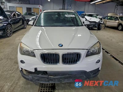 Piąte zdjęcie samochodu w środku: 2014 BMW X1 XDRIVE28I VIN:WBAVL1C56EVY18057 - miniatura