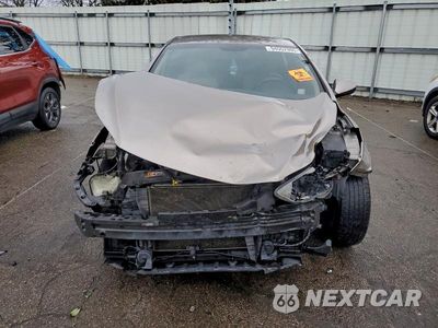 Piąte zdjęcie samochodu w środku: 2013 HYUNDAI ELANTRA GLS VIN:5NPDH4AE1DH303907 - miniatura