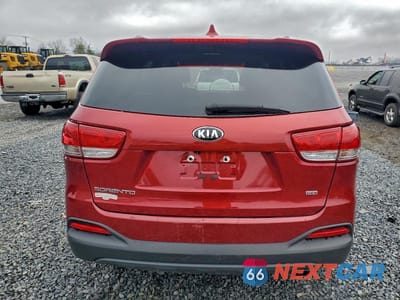 Zdjęcie 6 z 13 samochodu: 2018 KIA SORENTO LX VIN:5XYPGDA37JG416598 - miniatura