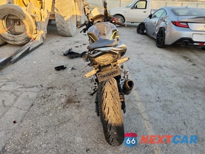 Czwarte zdjęcie samochodu z boku: 2022 HONDA CBR500 RA VIN:MLHPC6253N5301662 - miniatura