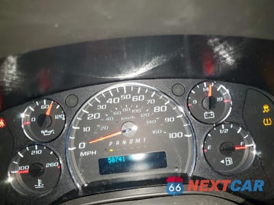 Zdjęcie 9 z 12 samochodu: 2023 CHEVROLET EXPRESS G3500 DELIVERY VAN VIN:1GCZGHFP5P1166170 - miniatura