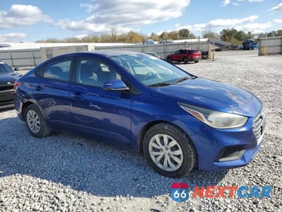 Czwarte zdjęcie samochodu z boku: 2020 HYUNDAI ACCENT SE VIN:3KPC24A68LE104474 - miniatura