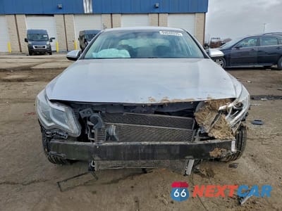 Piąte zdjęcie samochodu w środku: 2020 KIA OPTIMA LX VIN:5XXGT4L3XLG386237 - miniatura