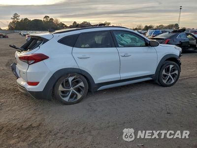 Trzecie zdjęcie samochodu z tyłu: 2018 HYUNDAI TUCSON VALUE VIN:KM8J3CA28JU736316 - miniatura