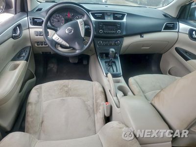 Zdjęcie 8 z 13 samochodu: 2017 NISSAN SENTRA S VIN:3N1AB7AP1HY227253 - miniatura