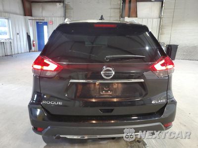 Zdjęcie 6 z 16 samochodu: 2017 NISSAN ROGUE SV VIN:5N1AT2MV2HC814377 - miniatura