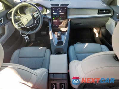 Zdjęcie 8 z 12 samochodu: 2023 POLESTAR 2 VIN:YSMET3KA9PL123507 - miniatura