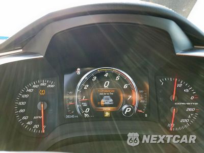 Zdjęcie 9 z 13 samochodu: 2017 CHEVROLET CORVETTE STINGRAY Z51 2LT VIN:1G1YK2D72H5117523 - miniatura