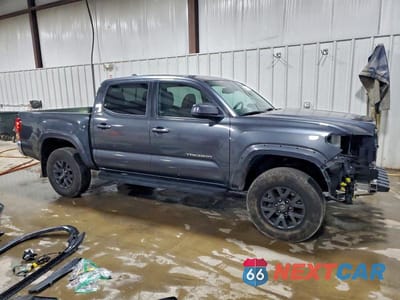 Czwarte zdjęcie samochodu z boku: 2022 TOYOTA TACOMA DOUBLE CAB VIN:3TMCZ5AN5NM529698 - miniatura