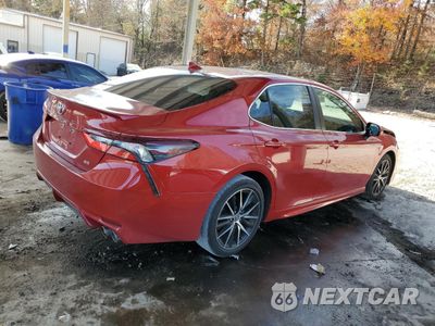 Trzecie zdjęcie samochodu z tyłu: 2021 TOYOTA CAMRY SE VIN:4T1G11AK3MU447370 - miniatura