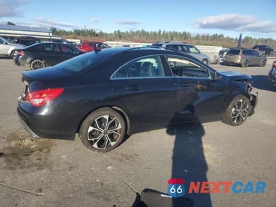 Trzecie zdjęcie samochodu z tyłu: 2019 MERCEDES-BENZ CLA 250 VIN:WDDSJ4EB1KN759310 - miniatura