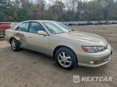 Czwarte zdjęcie samochodu z boku: 2001 LEXUS ES 300 VIN:JT8BF28G810331848 - miniatura