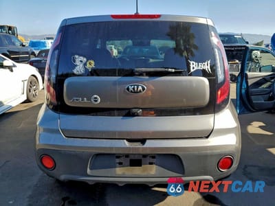 Zdjęcie 6 z 12 samochodu: 2017 KIA SOUL VIN:KNDJN2A2XH7443518 - miniatura