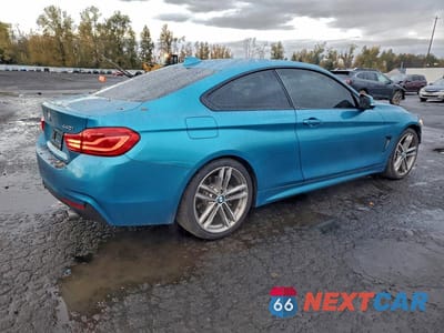 Trzecie zdjęcie samochodu z tyłu: 2019 BMW 440I VIN:WBA4W7C54KAG52164 - miniatura