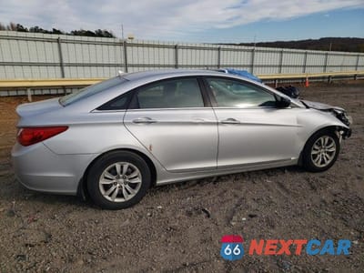 Trzecie zdjęcie samochodu z tyłu: 2011 HYUNDAI SONATA GLS VIN:5NPEB4AC9BH171206 - miniatura
