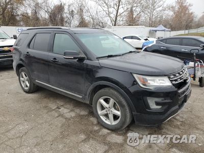 Czwarte zdjęcie samochodu z boku: 2017 FORD EXPLORER XLT VIN:1FM5K8DH9HGB02989 - miniatura
